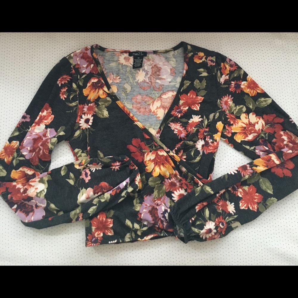 Floral Rue 21 Faux Wrap Top long sleeve